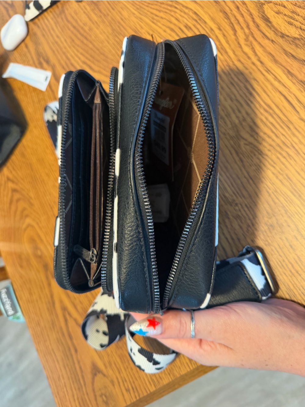 Wrangler Black and White Crossbody Bag with Patterned Strap